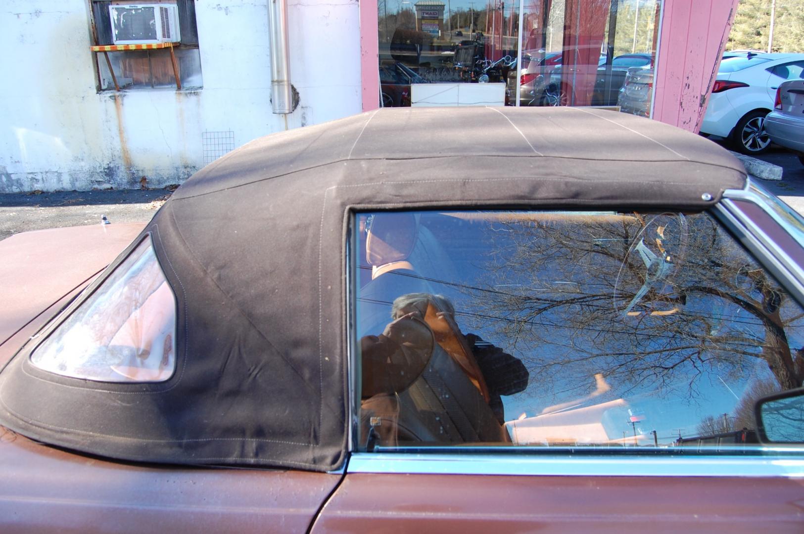 1976 Brown /Brown Leather Mercedes-Benz 450SL (10704412030) with an 4.5L V8 engine, Automatic transmission, located at 6528 Lower York Road, New Hope, PA, 18938, (215) 862-9555, 40.358707, -74.977882 - Here we have a nice 1976 Mercedes 450SL convertible with a 4.5L V8 engine putting power to the rear wheels via an automatic transmission. Some options on this vehicle include brown leather, wood trim, power windows, removable hard top, heat, A/C, AM/FM radio, cruise control, wood steering wheel, 14 - Photo#25